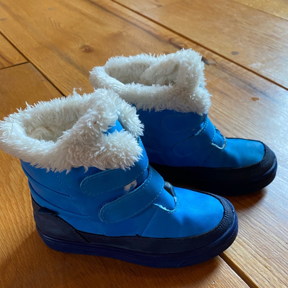 Toddler 9 Comphies sneaker boot